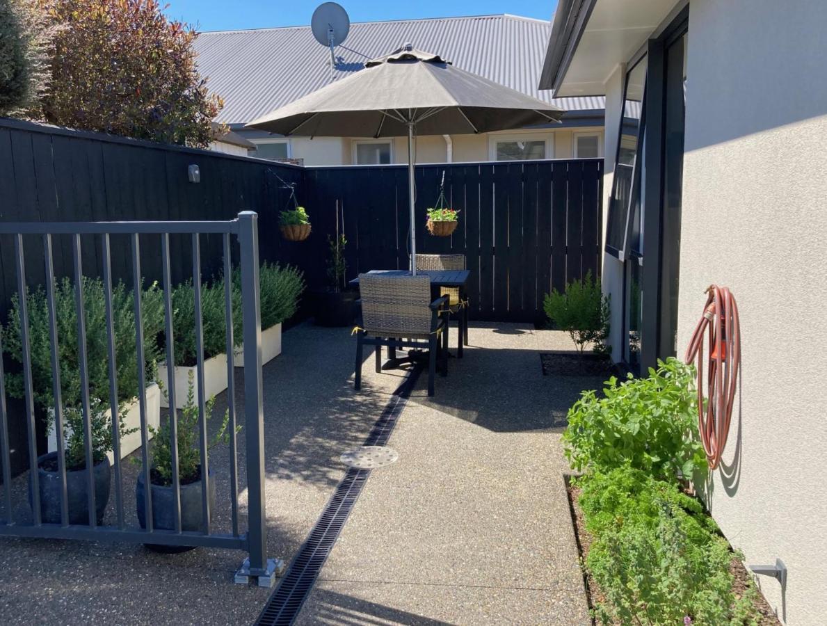 Modern, Sunny, Central Motueka Extérieur photo